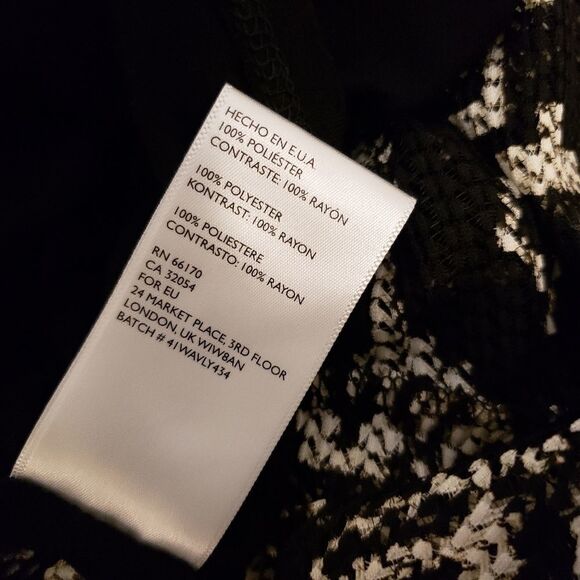 Staring at Stars Sleeveless Dress  med Pre-owned - Picture 4 of 6